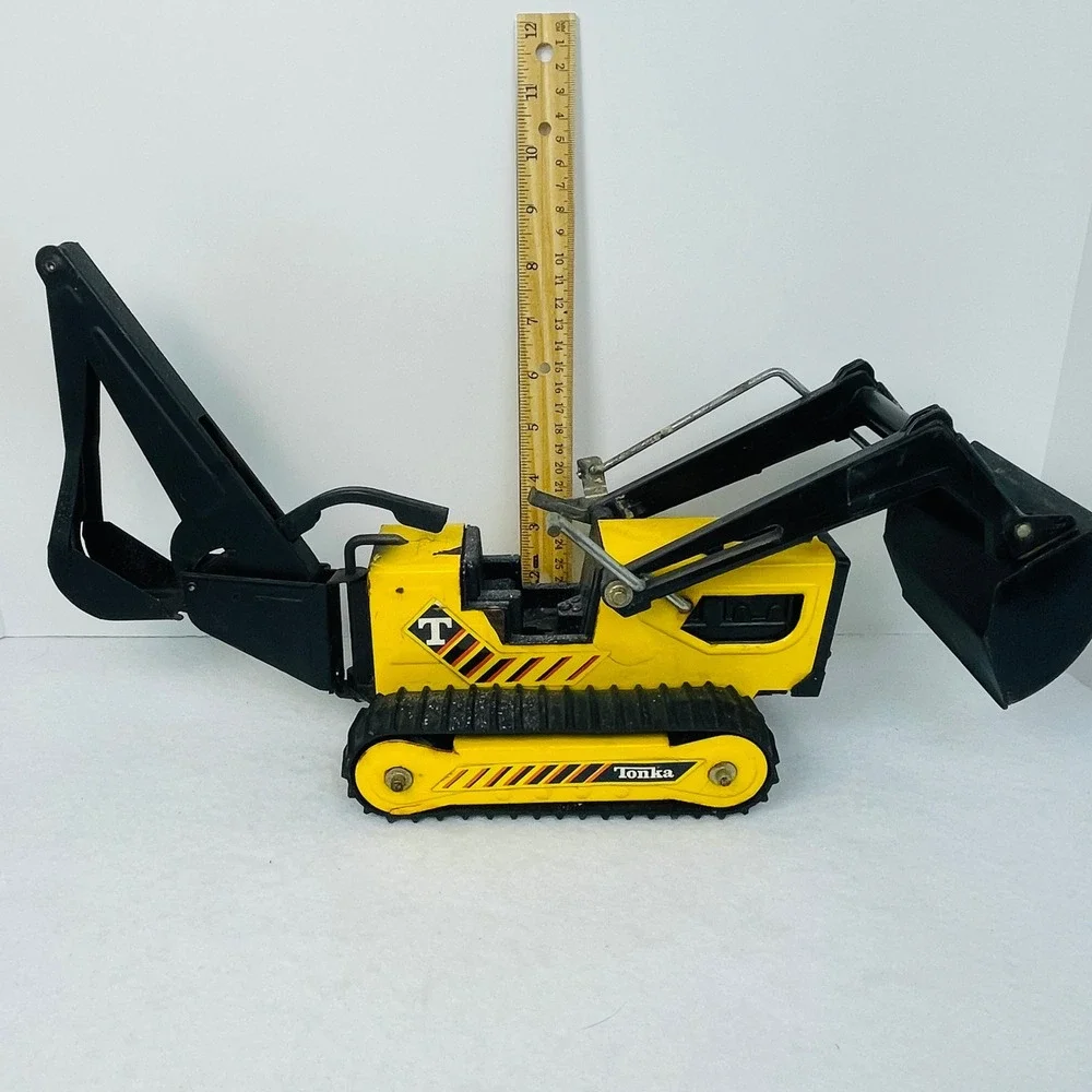 Vintage Tonka Pressed Steel Backhoe Loader Crawler Yellow Black Construction Toy